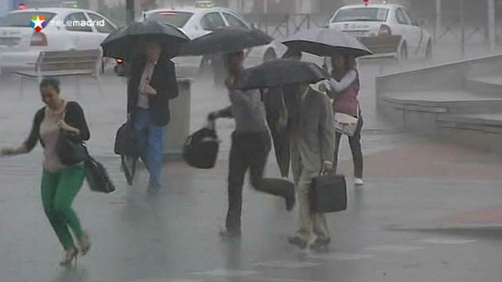 Un total de 10 provincias estarán mañana  en alerta por frío, viento y lluvia