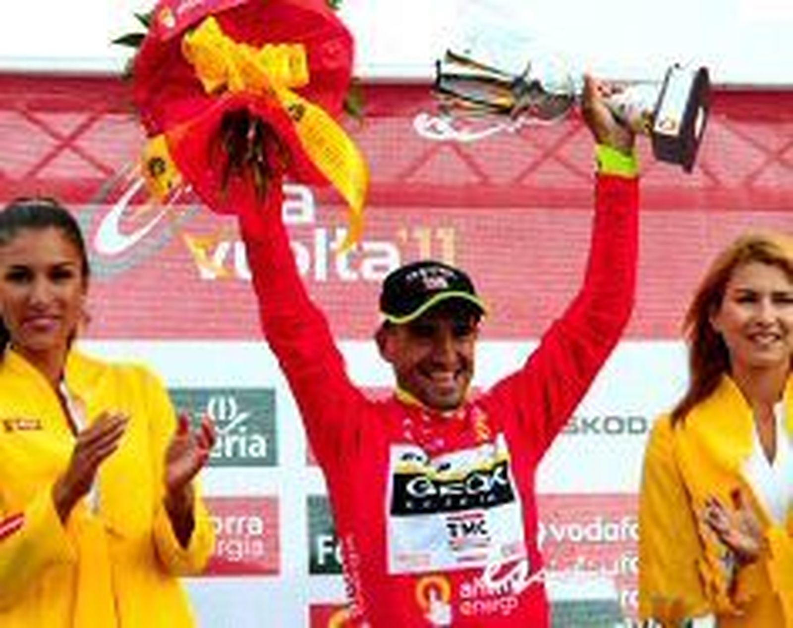 El italiano Bennati gana la vigésima etapa y Cobo mantiene el jersey de líder