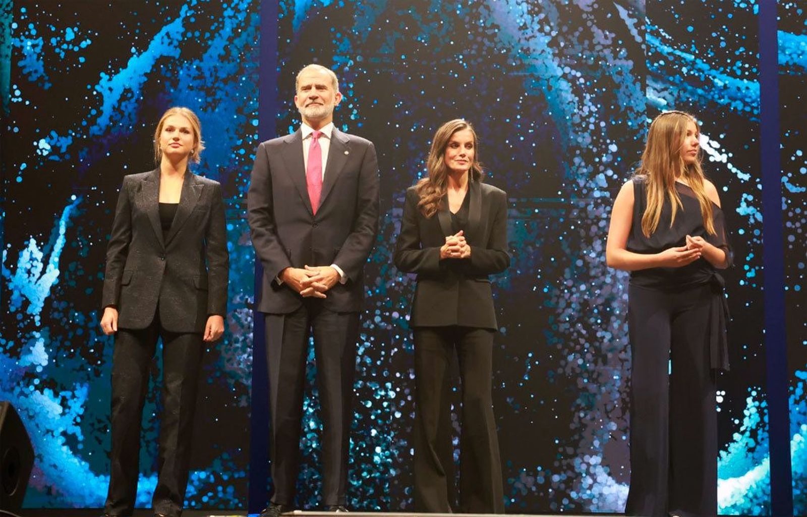Los Reyes y la Princesa Leonor entregan en el Liceu de Barcelona los Premios Princesa de Girona
