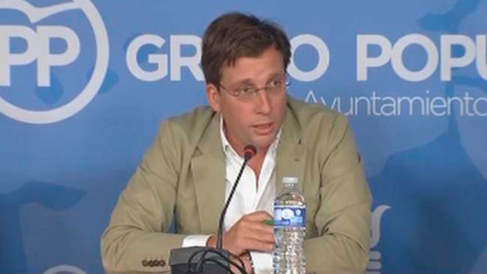 Martínez Almeida