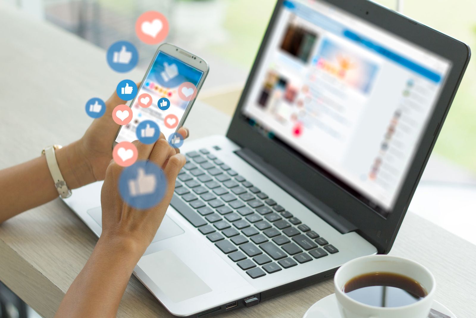 ¿Cómo influyen tus redes sociales en la búsqueda de empleo?