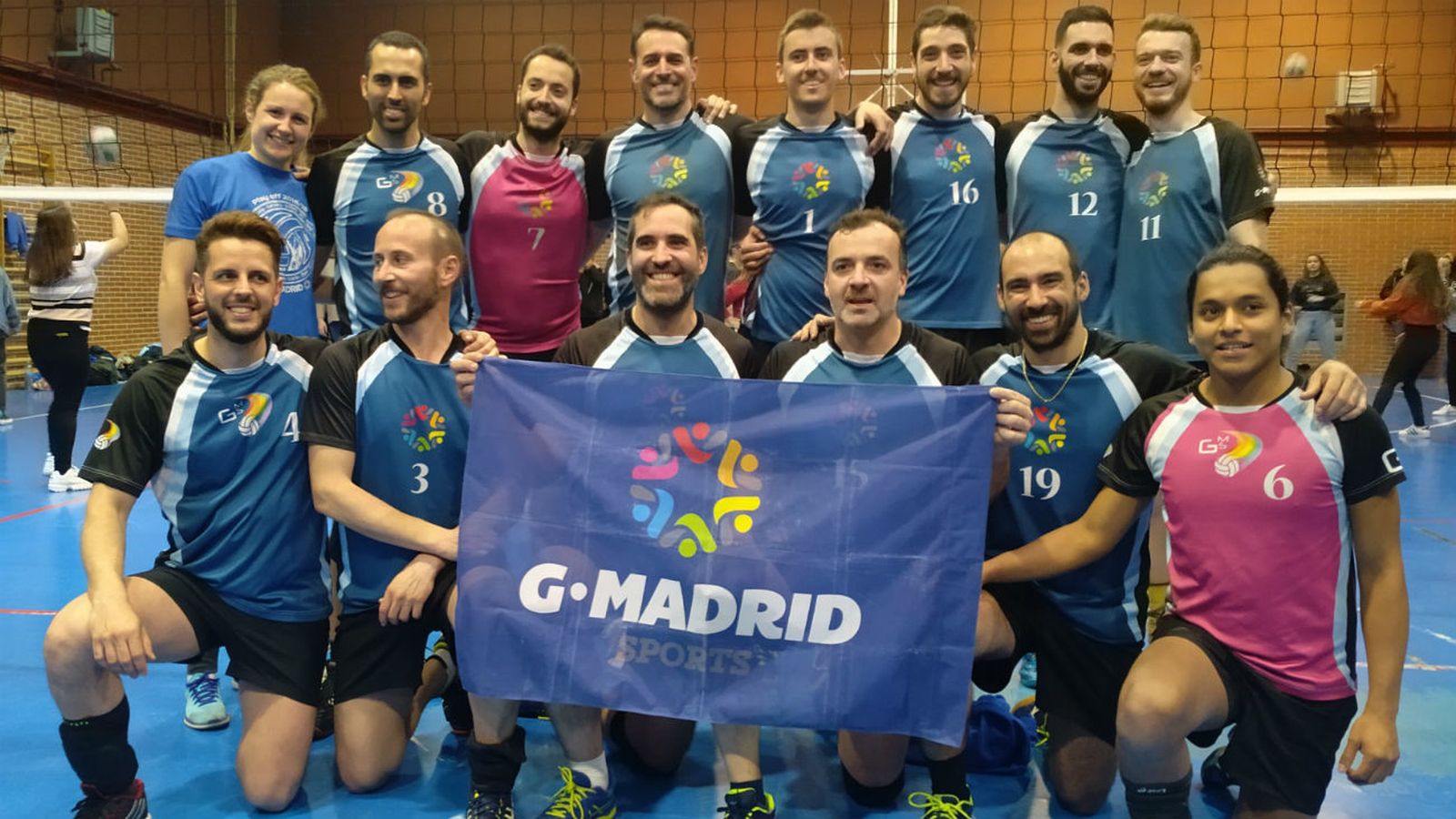 Un equipo de voleibol LGTBI, líderes de la liga autonómica madrileña