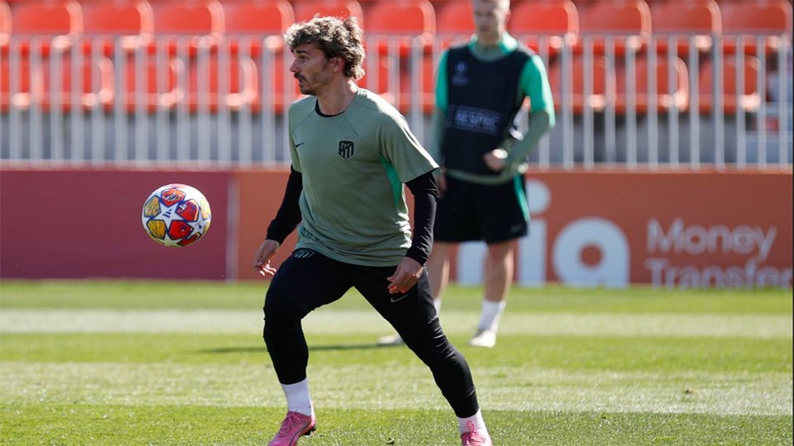 Simeone insiste con su idea del once y ultima la remontada con Griezmann