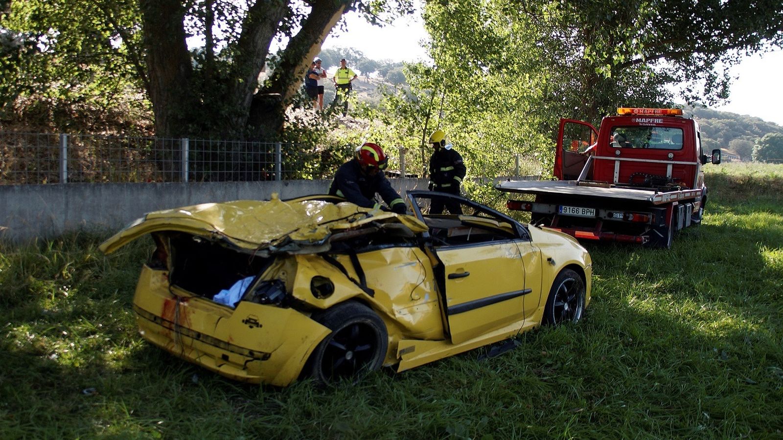 Tres muertos y tres heridos de gravedad tras un accidente de tráfico en Salamanca