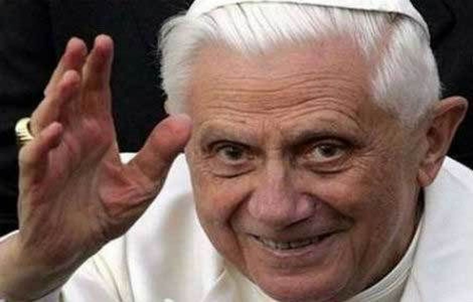 Benedicto XVI será llamado "Papa Emérito" o "Romano Pontífice Emérito"