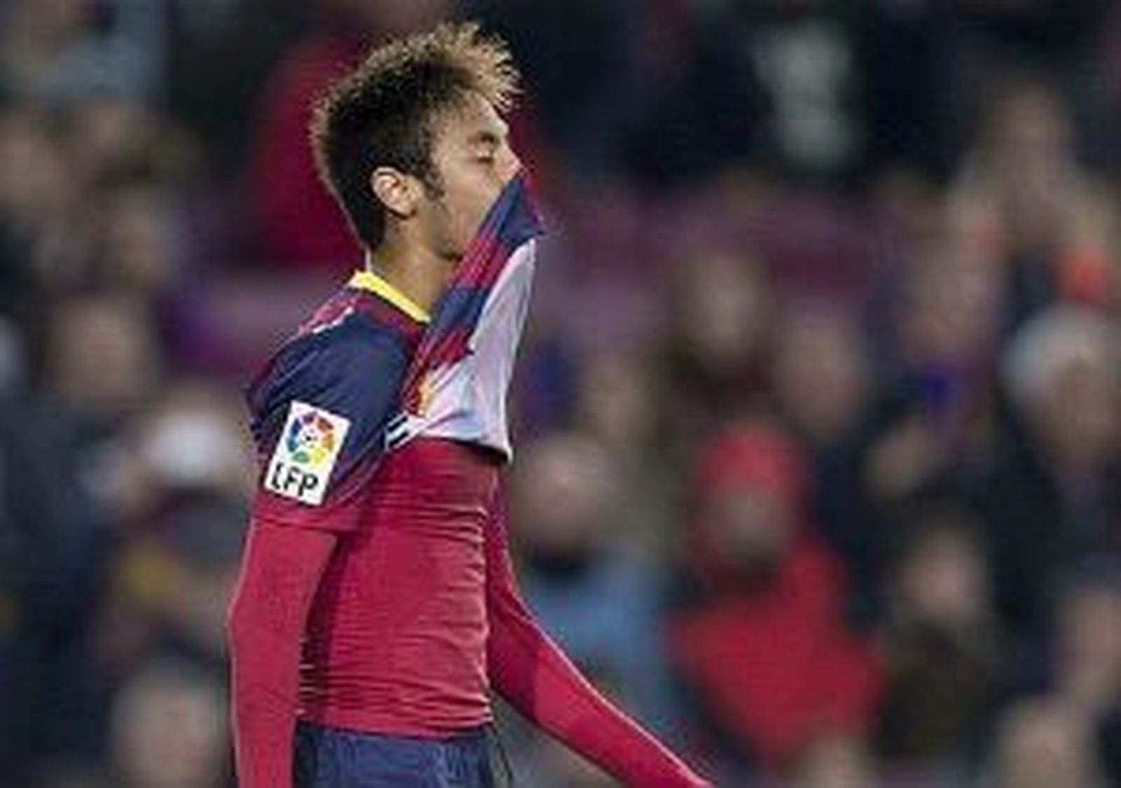 La Liga espera nuevos documentos de Neymar y podría multar al Barça
