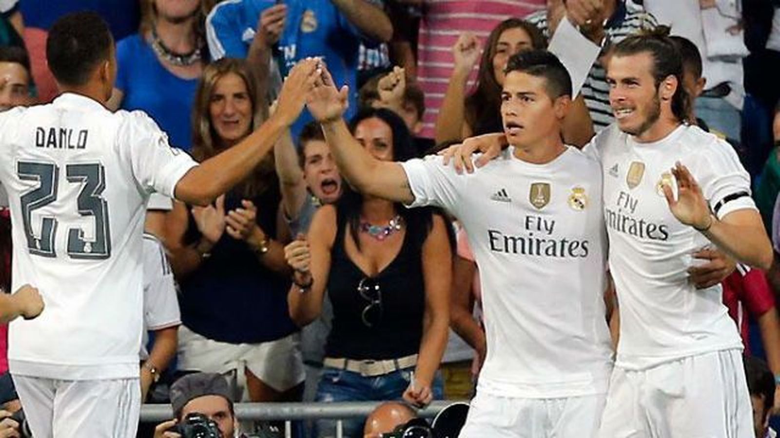 El Madrid apabulla al Betis con exhibición de James