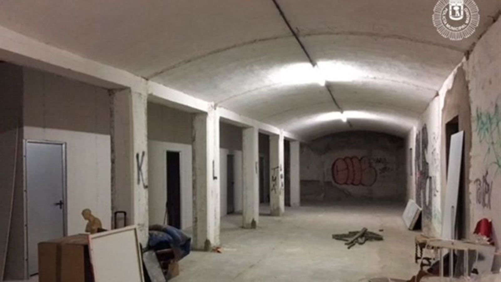 Desalojan una fiesta con 92 menores en un sótano de Carabanchel