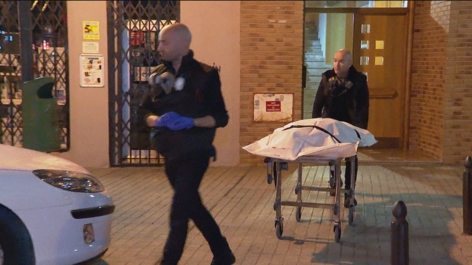 La Policía Nacional investiga la muerte de una mujer a manos su hijo en Zaragoza, que se ha suicidado