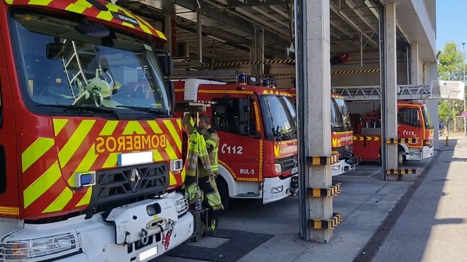 Vehículos en el Parque de Bomberos del Ayuntamiento de Alcorcón