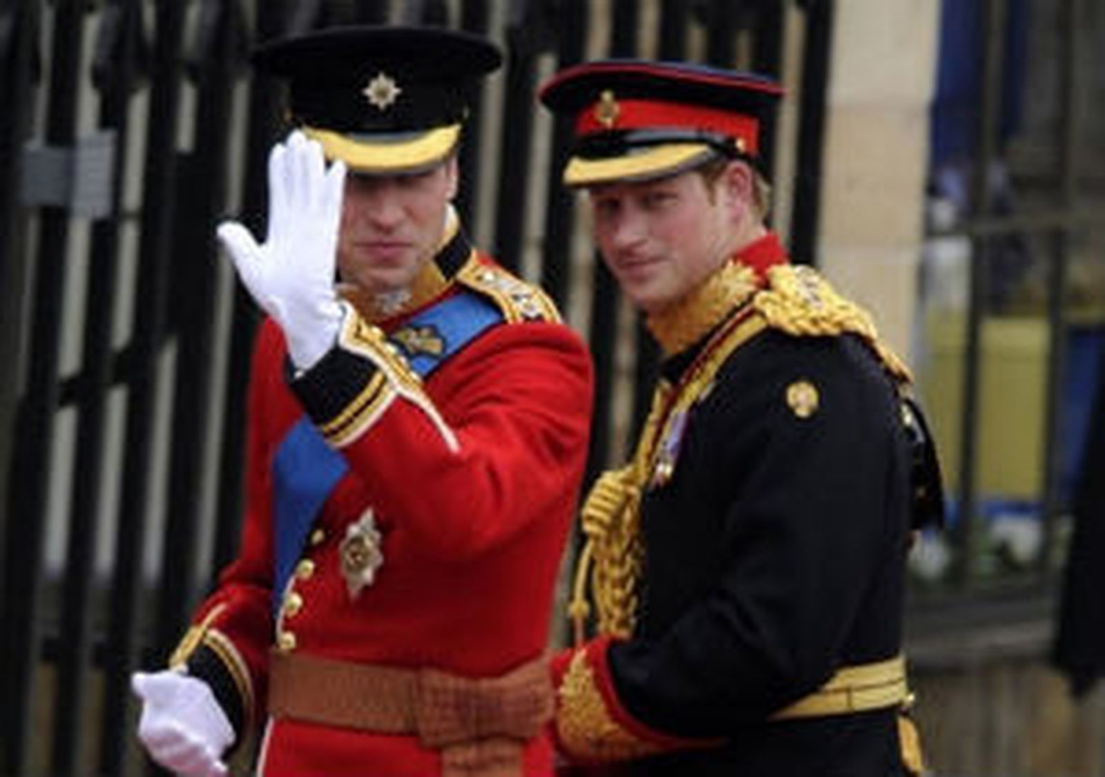 La Reina otorga al príncipe Guillermo el título de duque de Cambridge