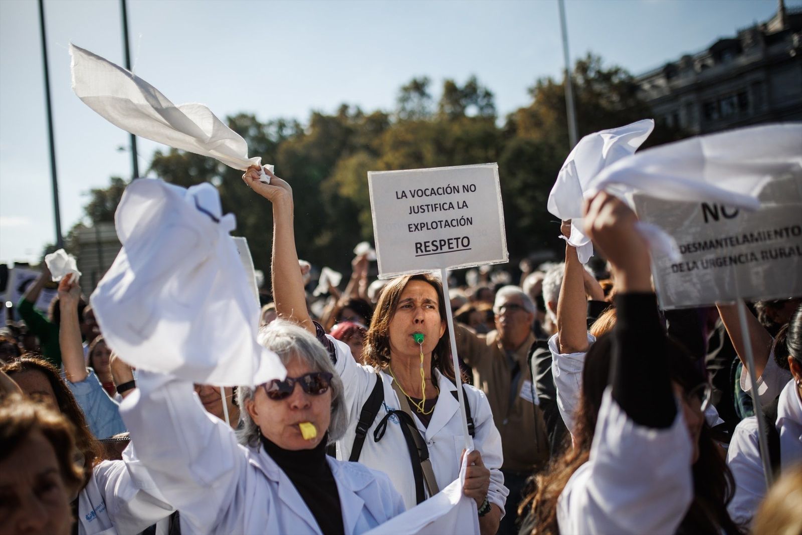 La oposición cree que el conflicto sanitario puede extenderse a otros sectores