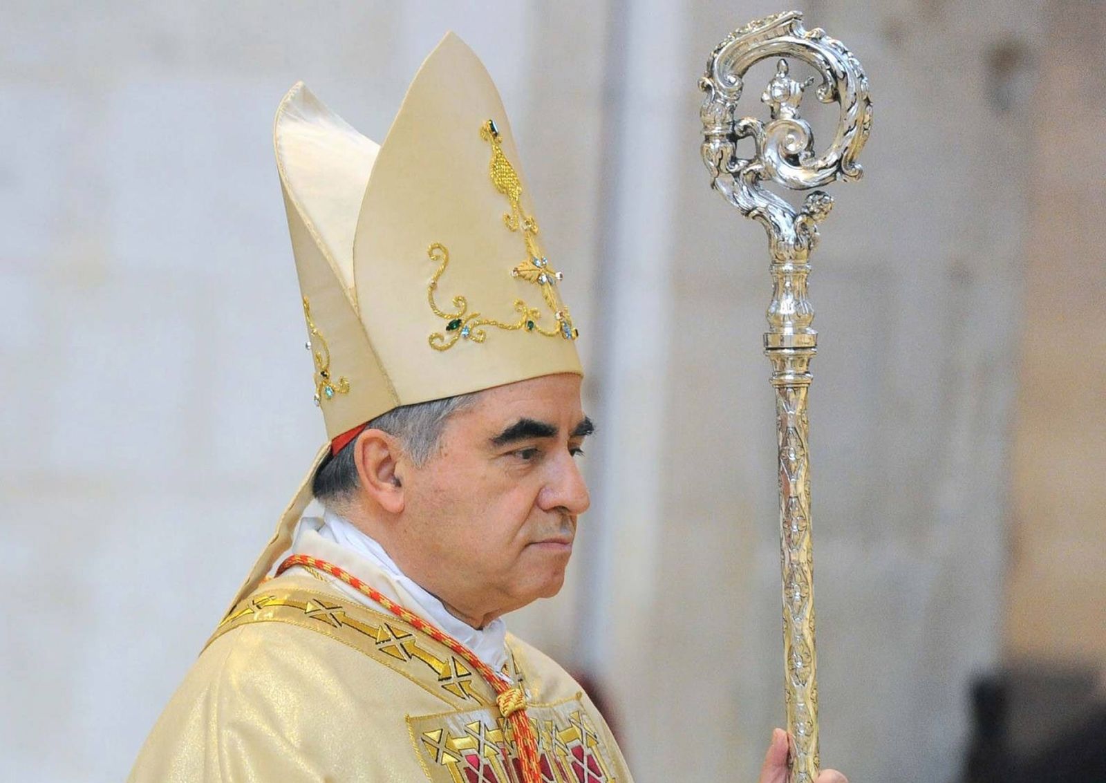 El cardenal Angelo Becciu