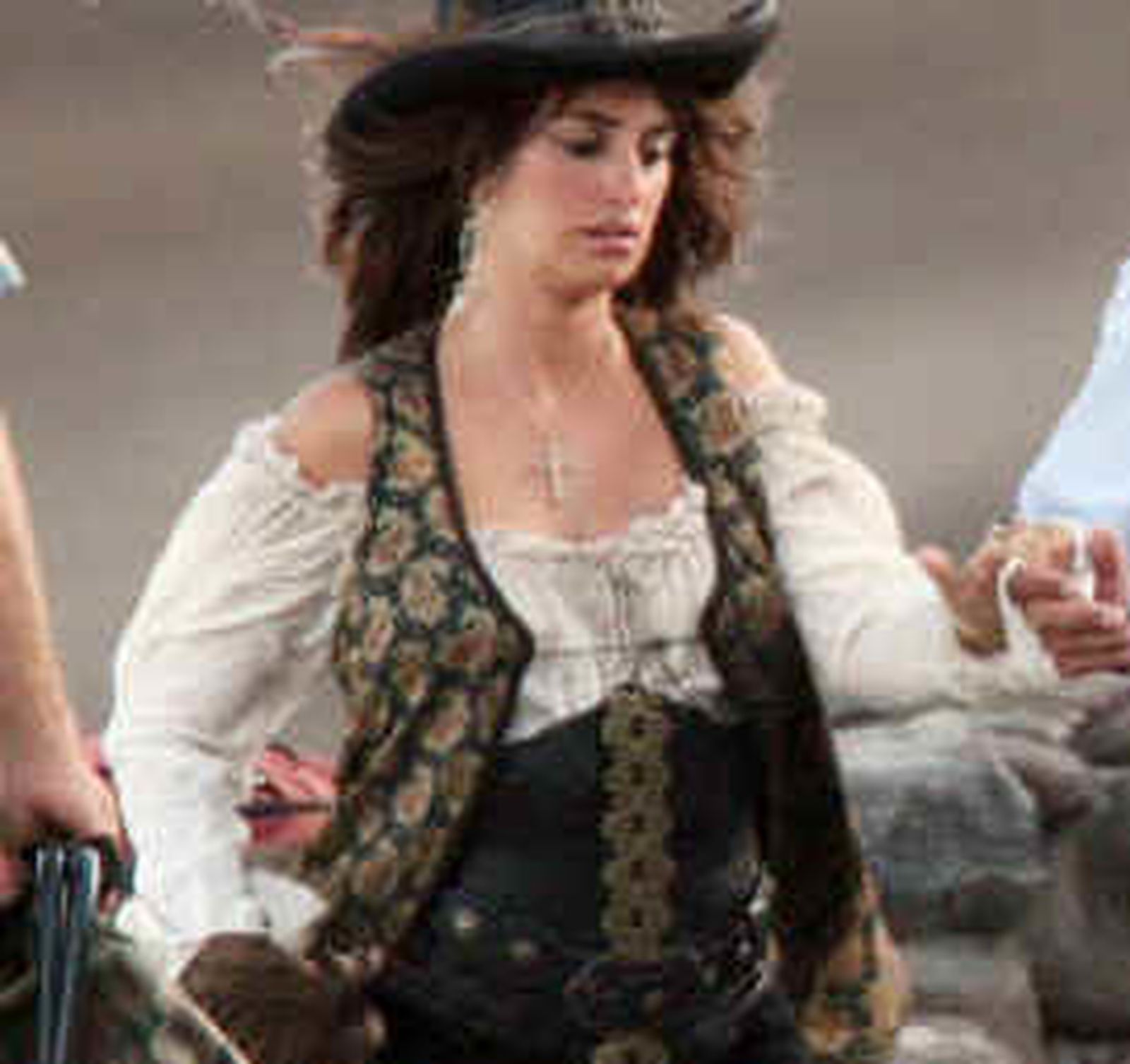 Penélope Cruz, la más envidiada por los fans en el preestreno de "Piratas"