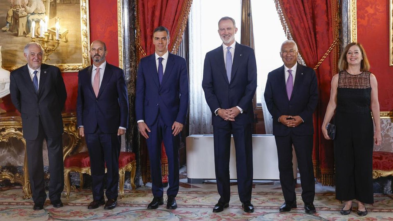 El Rey pide no "desandar el camino" y que "divisiones y conflictos" debiliten a la Unión Europea