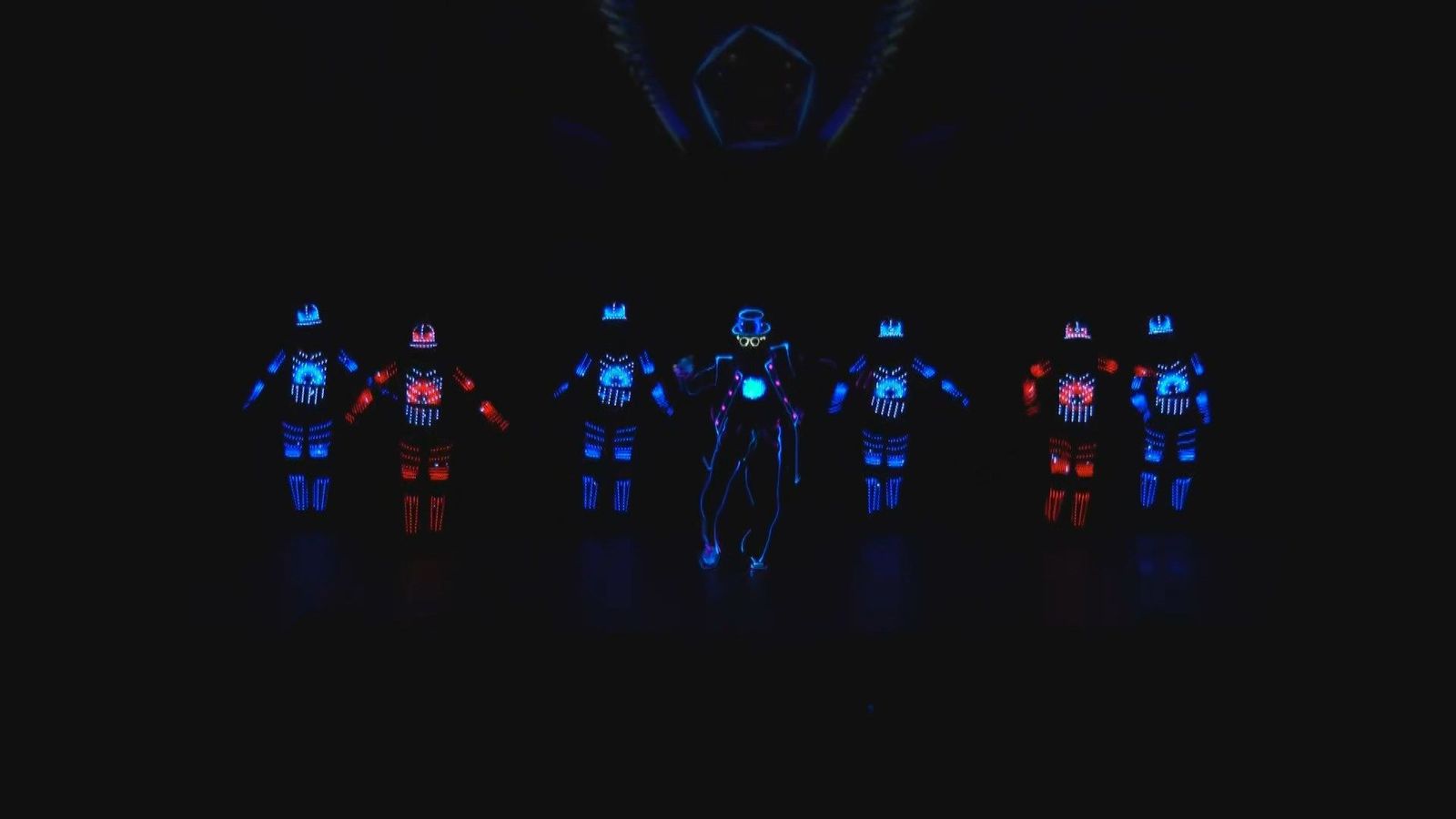 Neon Moves llega a Madrid para mostrarnos el poder de la danza en la oscuridad