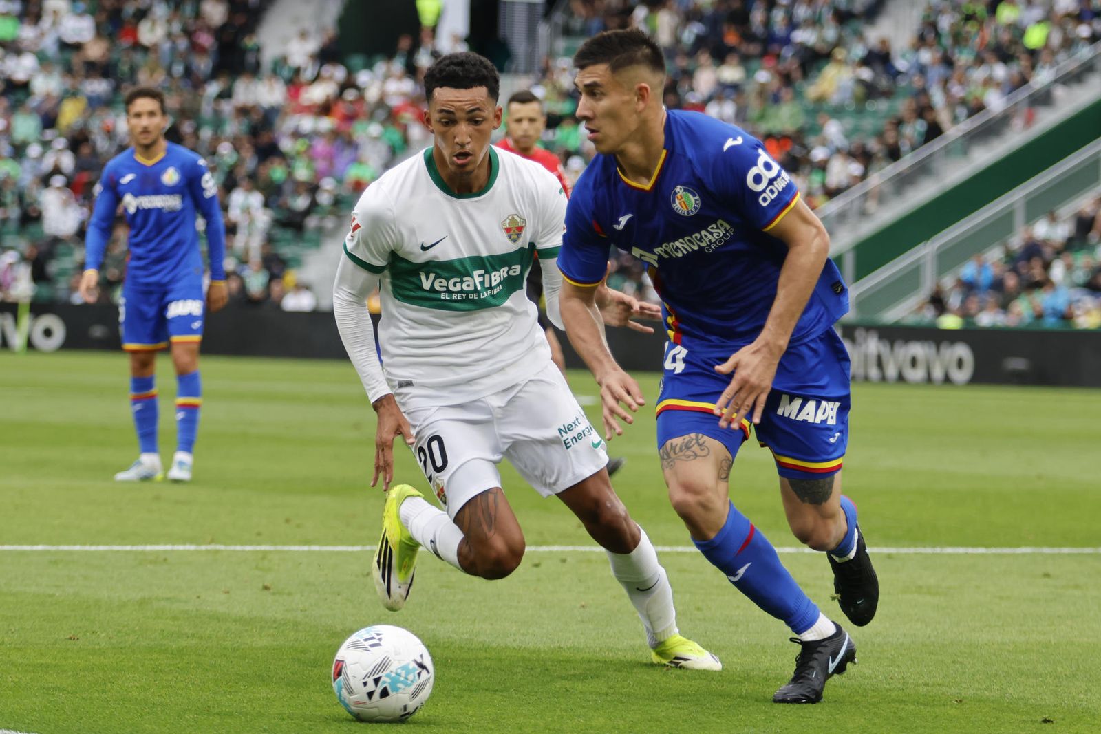 Zaid Romero ante el Elche