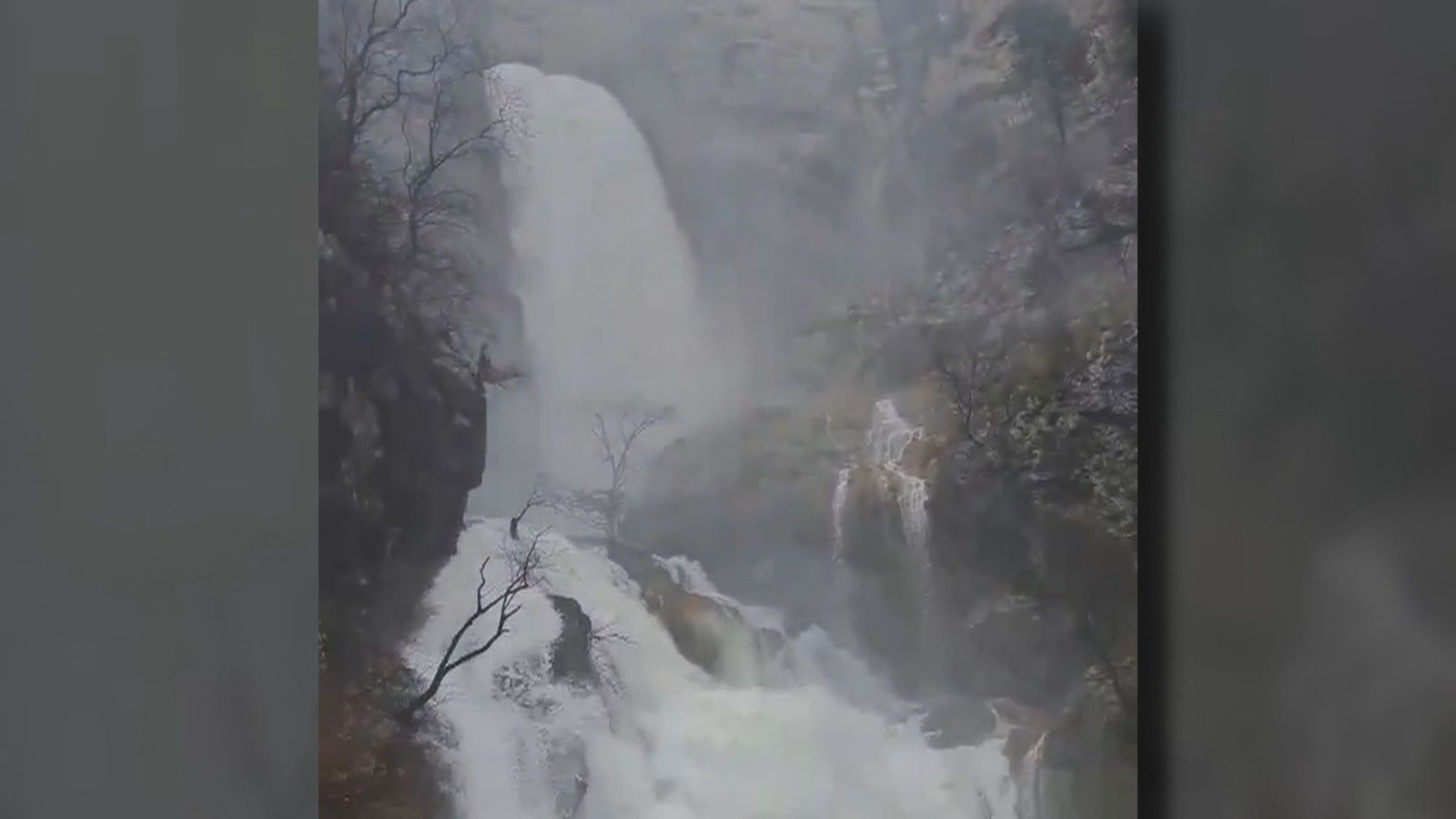 Una cascada única en España: Así se forma el ‘reventón ’del Río Mundo