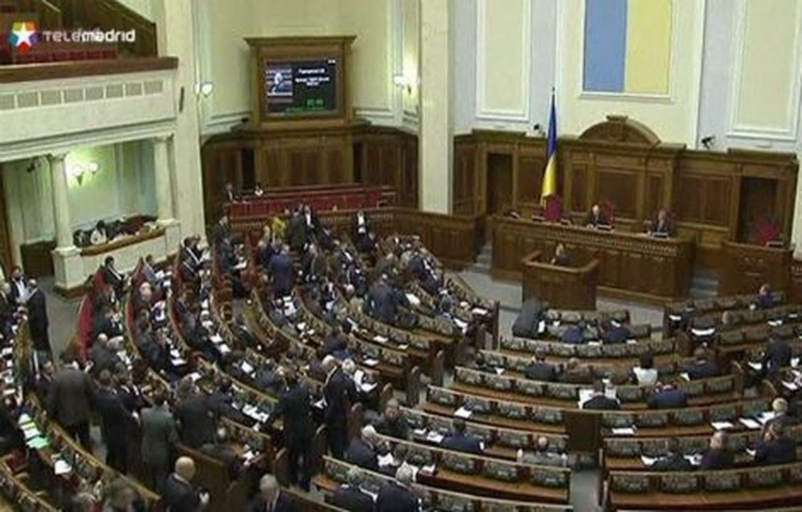 El Parlamento de Kiev aprueba luchar por "la liberación de Ucrania"