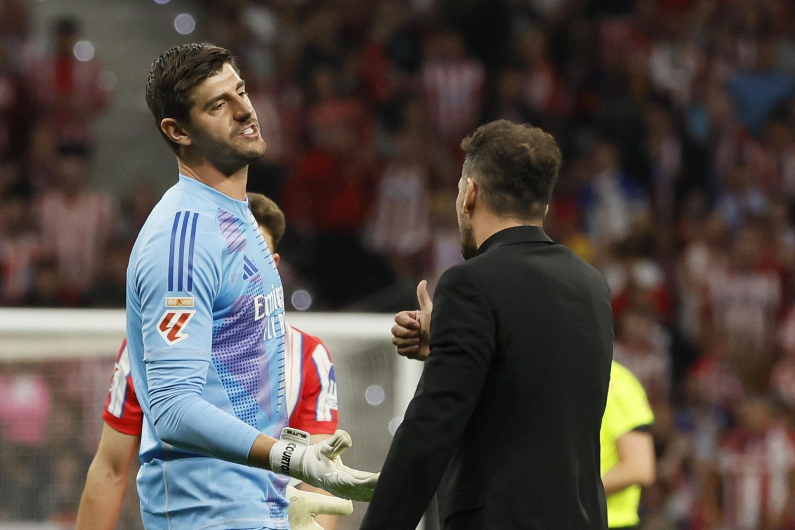 Simeone incendia las redes tras el derbi más polémico