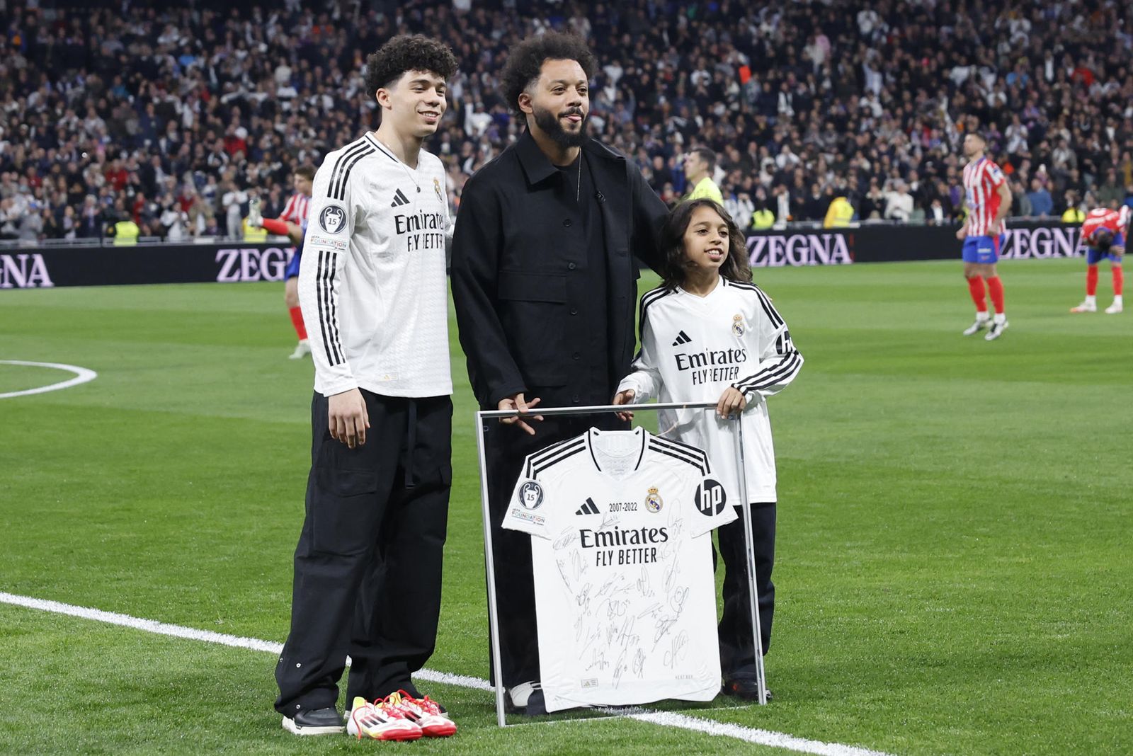 Marcelo con sus hijos