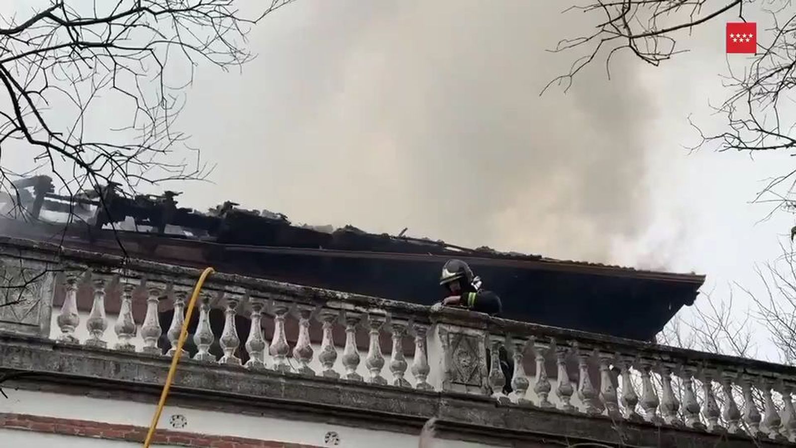 Incendio de un edificio aislado próximo a la M-607