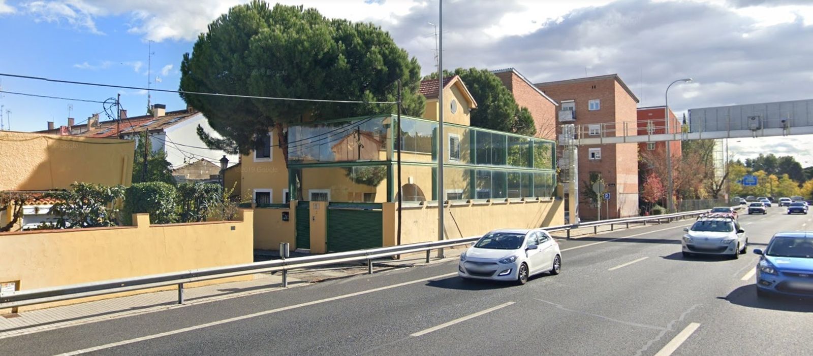 Tramo de la M30 pegado a las casas en la Colonia Manzanares