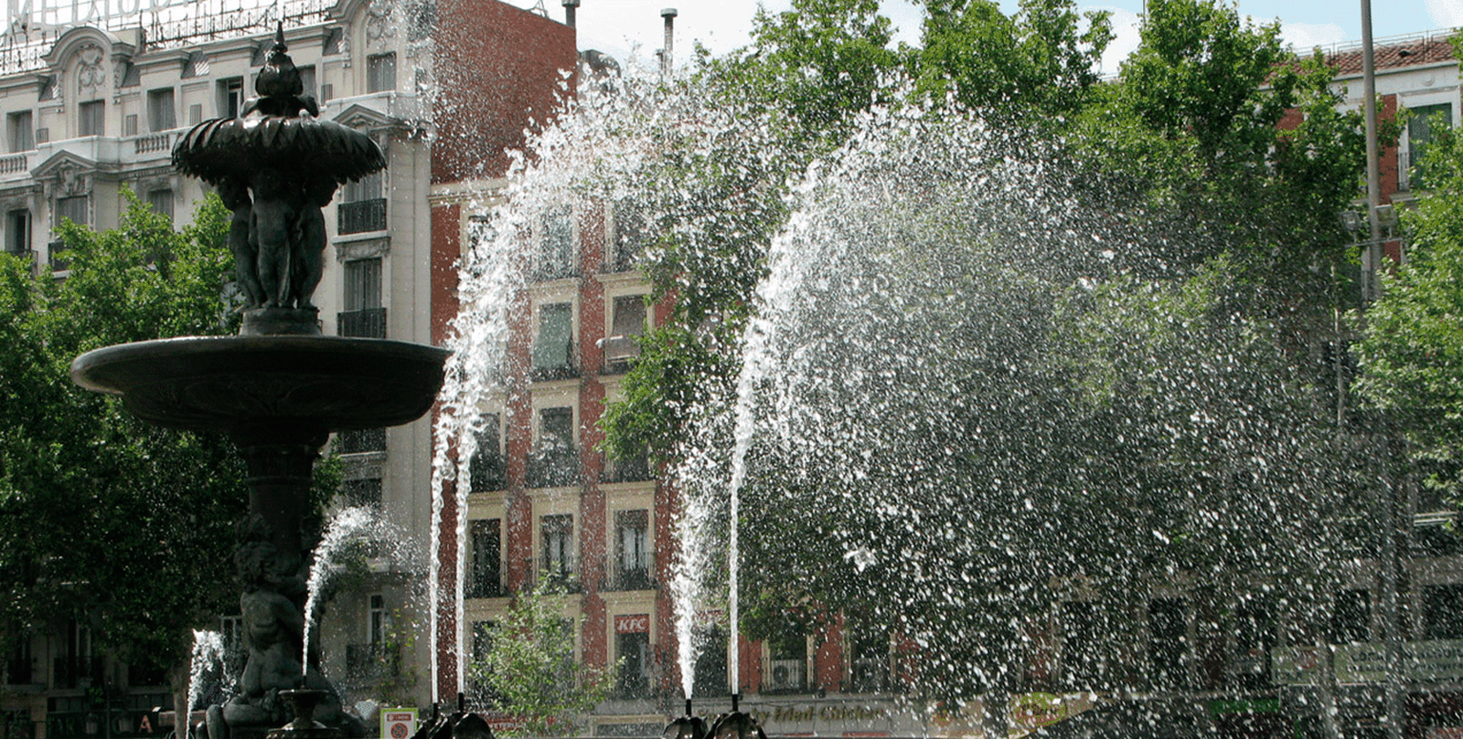 Planes en Madrid para 'no morir' de calor