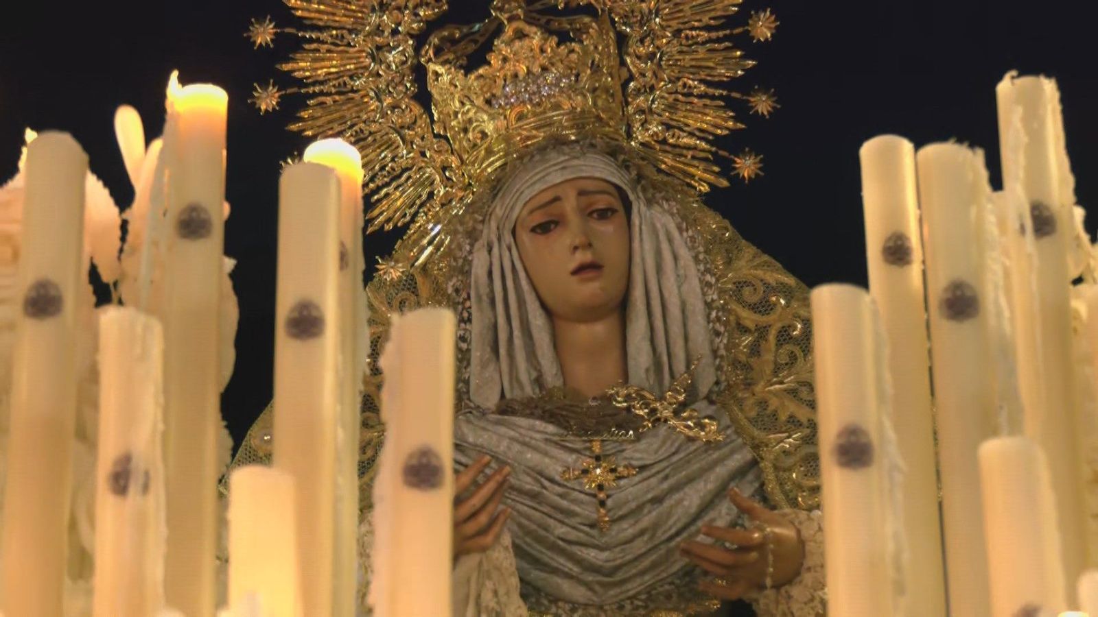 'Yelen yelen', el himno de la comunidad gitana suena por primera vez en la Semana Santa de Madrid