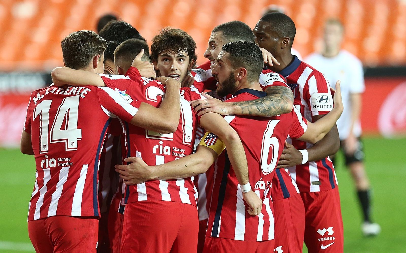 Un Atlético superior gana con un gol en propia meta de Lato (0-1)