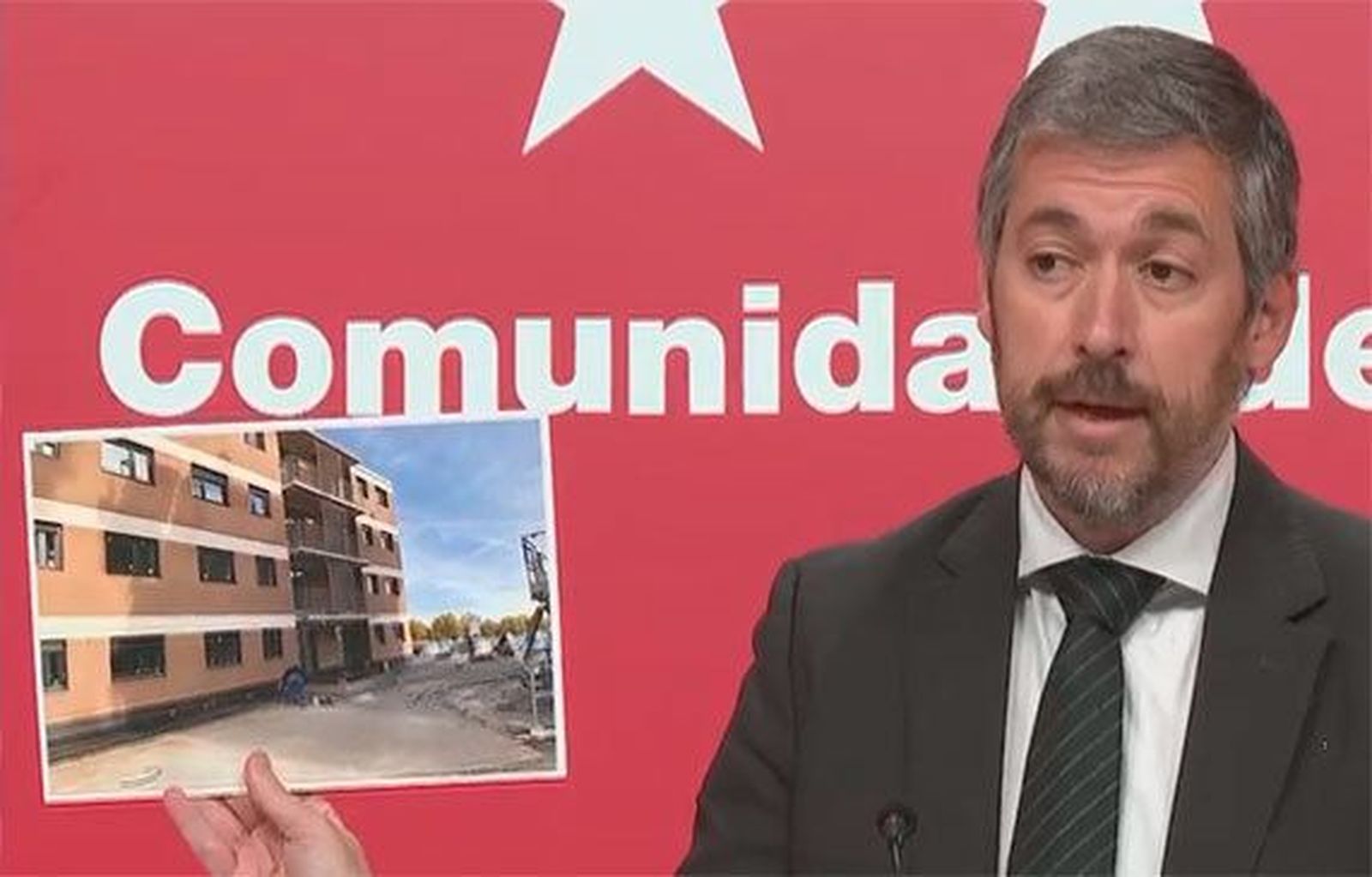 La Comunidad de Madrid acusa al Ministerio de Vivienda de “apropiarse” de promociones del Plan Vive