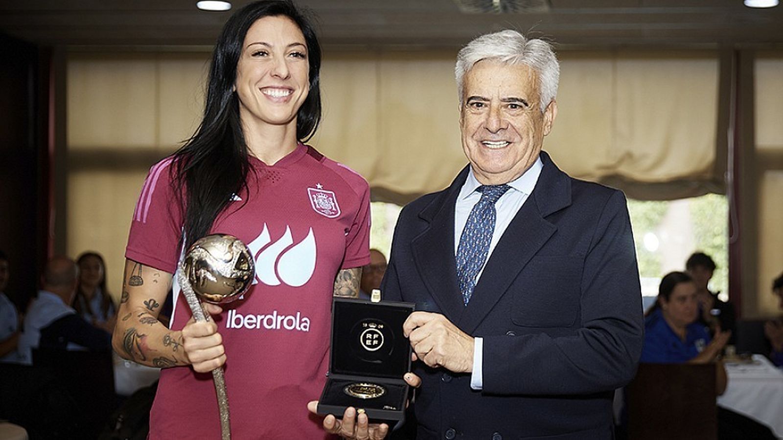 Selección española femenina, premiada