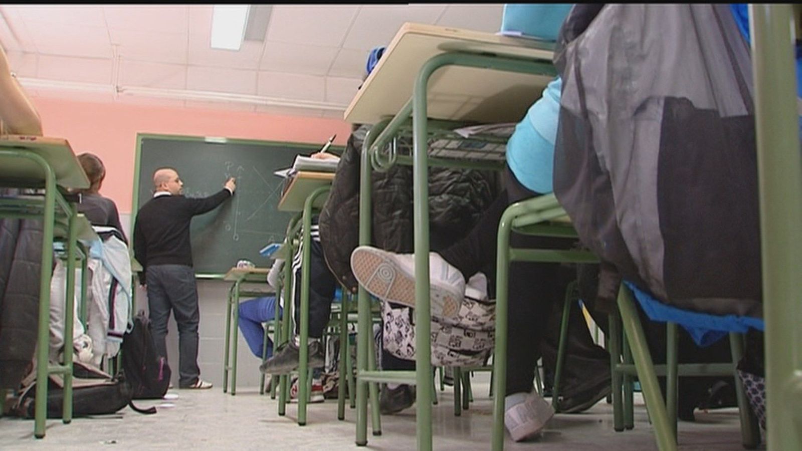El acoso escolar baja un 54% en los últimos tres cursos en Madrid