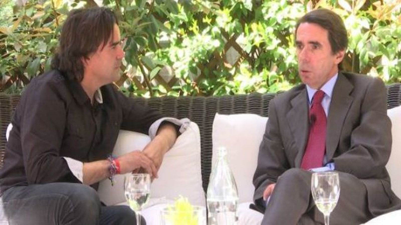 Aznar, tras el atentado de ETA hace 20 años: "Por instinto comprobé si estaba entero"