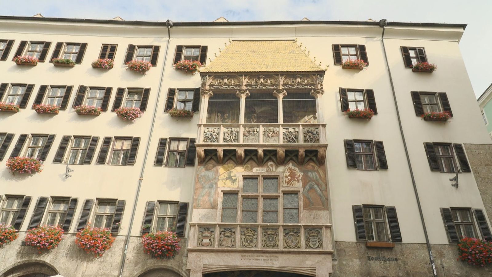 Tejadillo Dorado, Tirol austriaco