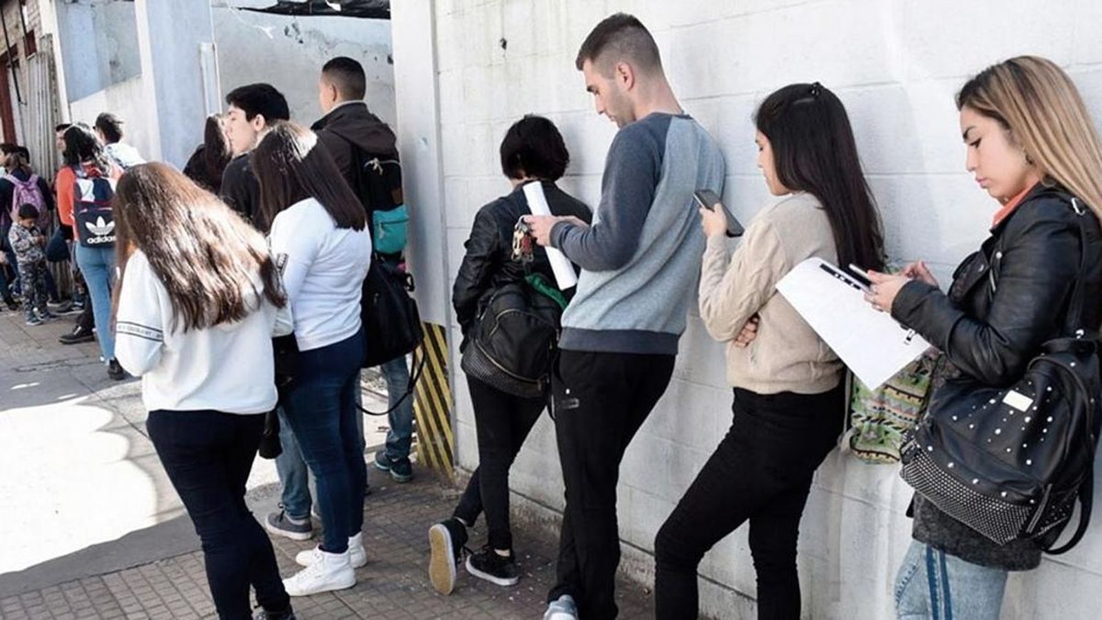 Nuevas ayudas en Madrid para jóvenes sin estudios que cursen Certificados Profesionales
