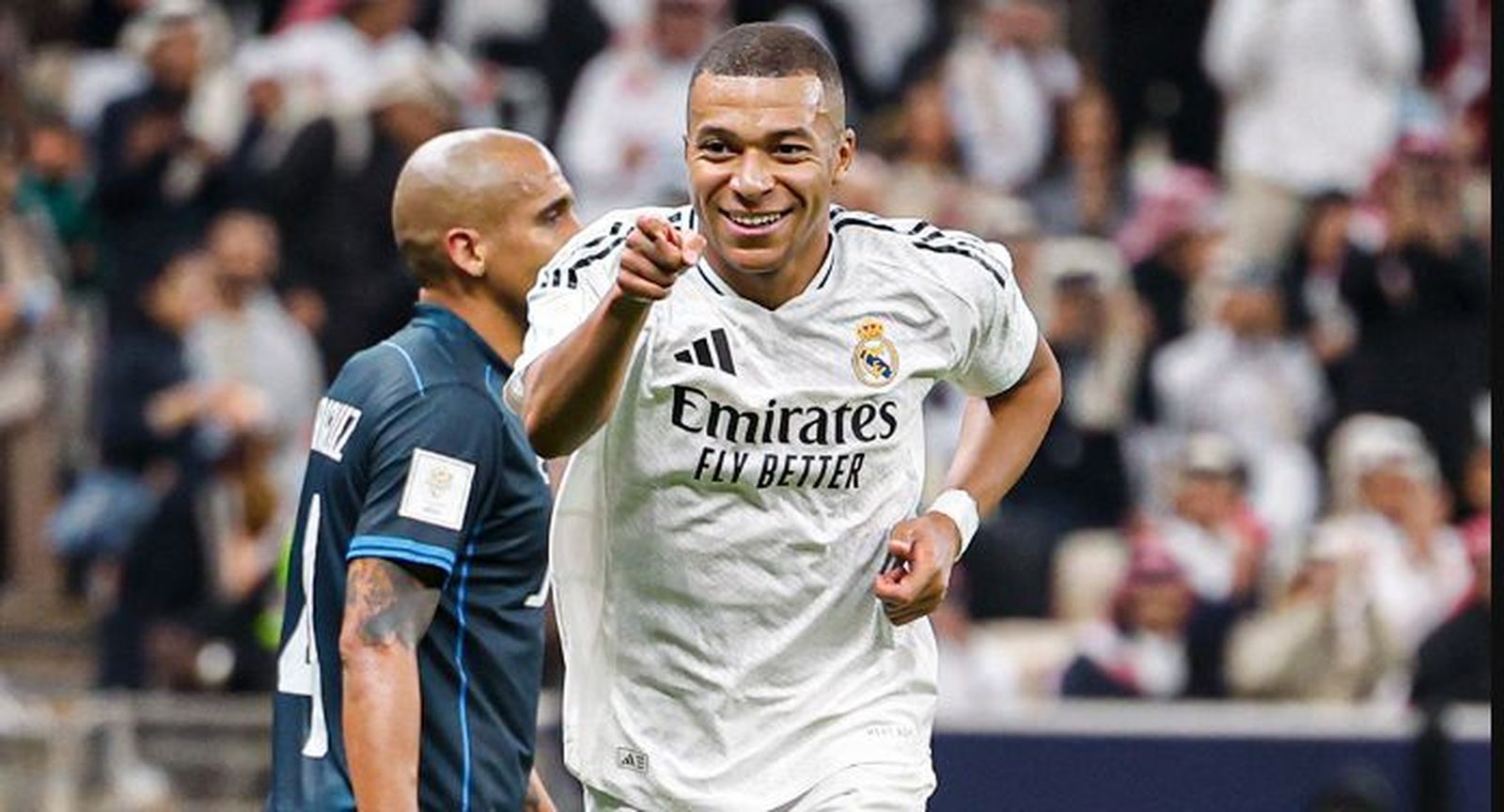 Mbappé ante el Pachuca