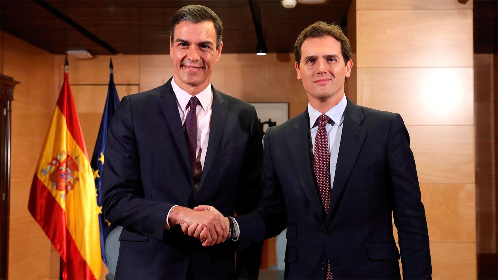 Rivera y Casado no facilitarán la investidura a Pedro Sánchez