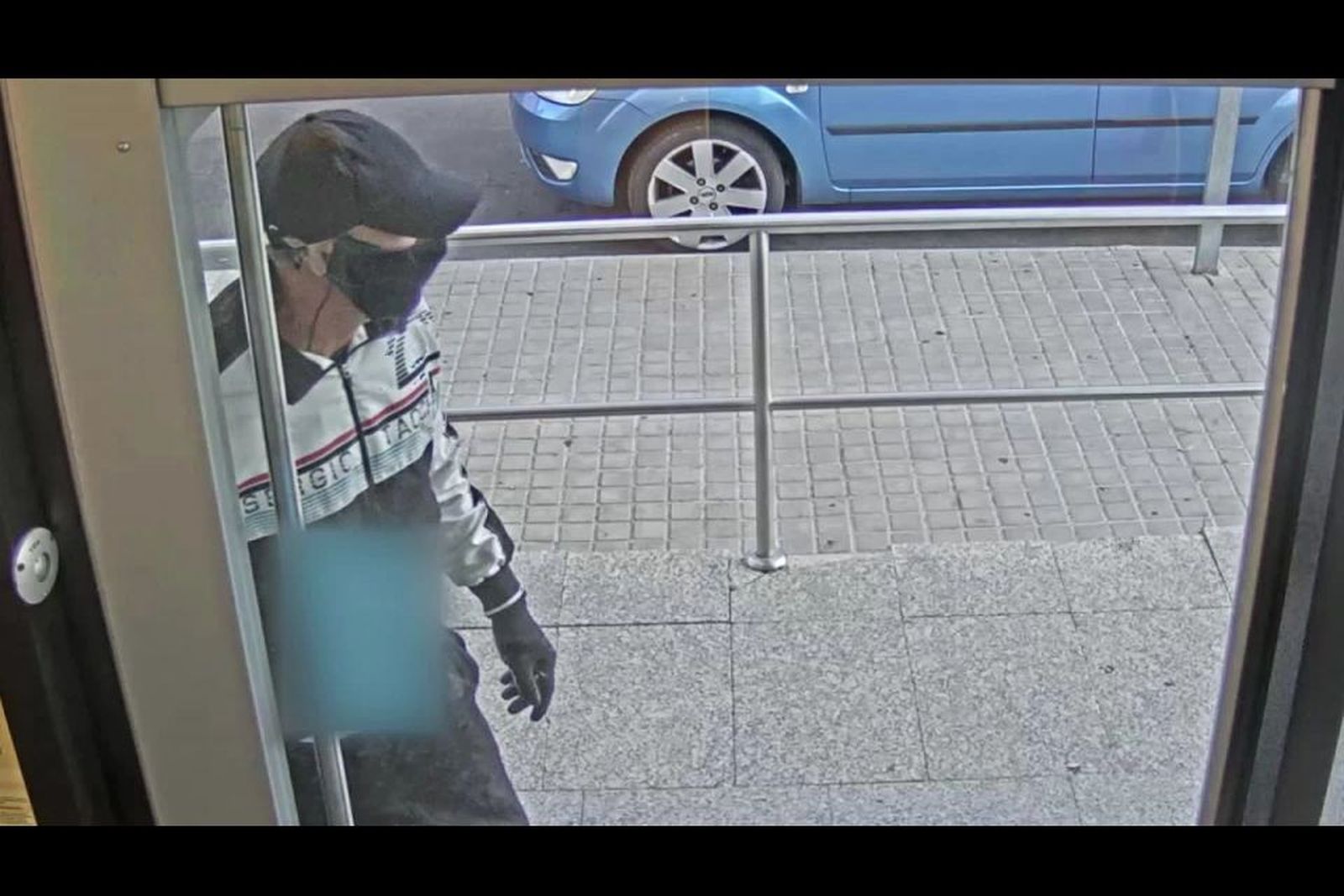 Detenidos dos atracadores que sustrajeron 230.000 euros de sucursales bancarias en Madrid y Guadalajara