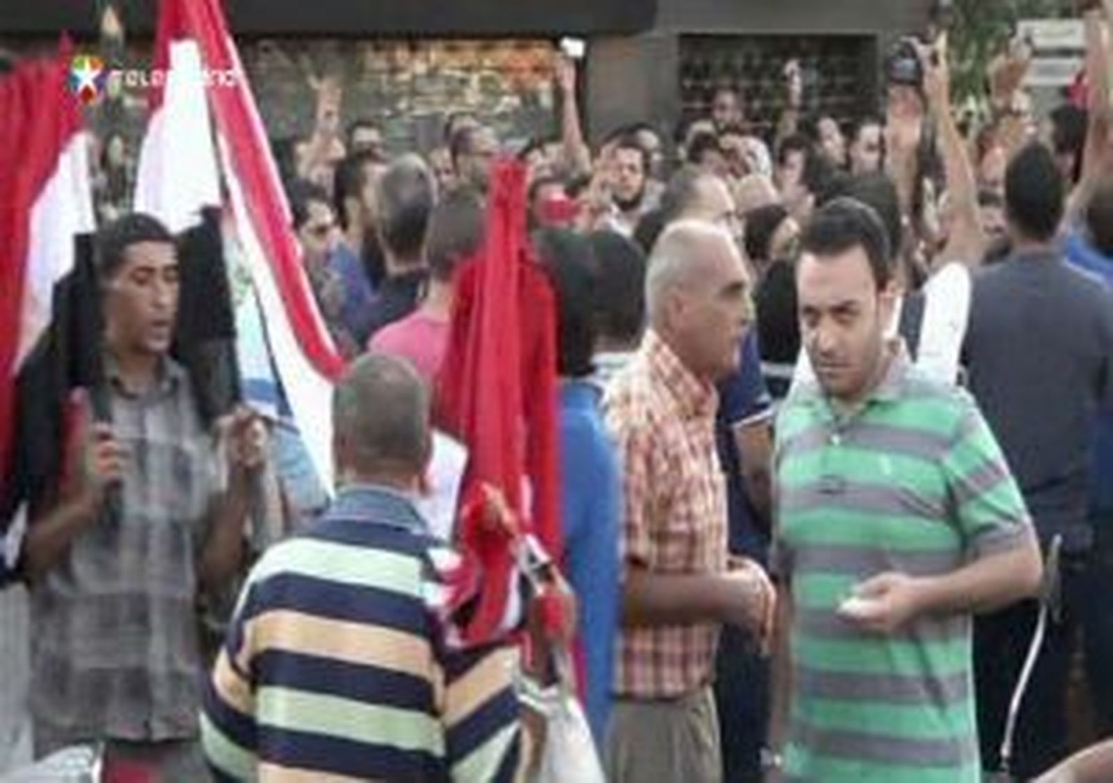 La UE no descarta ninguna medida ante la crisis egipcia, pero aboga por el diálogo