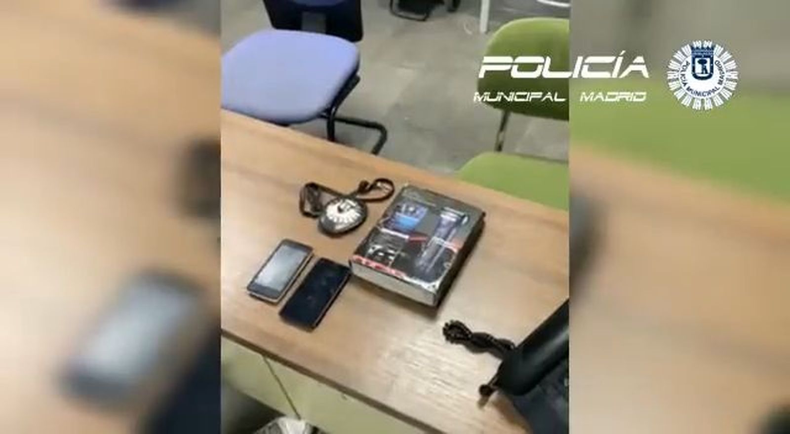 Detenido por grabar a una niña y su madre con una cámara oculta en el baño