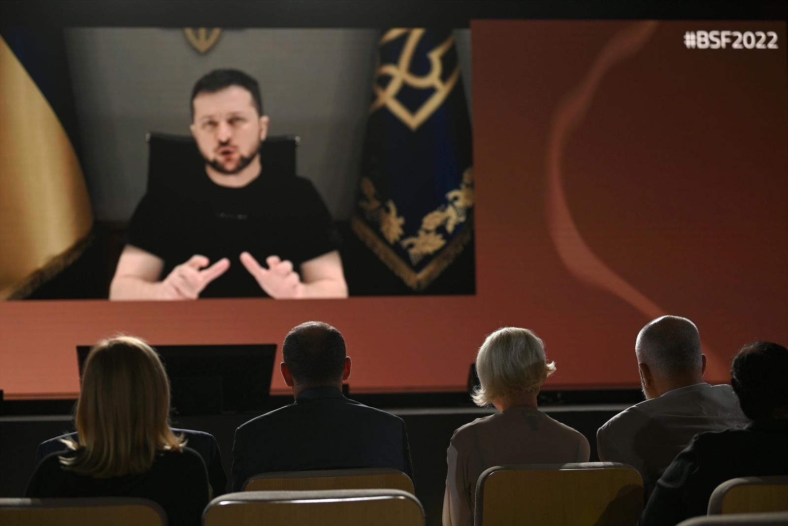 Zelensky pide castigar a Rusia