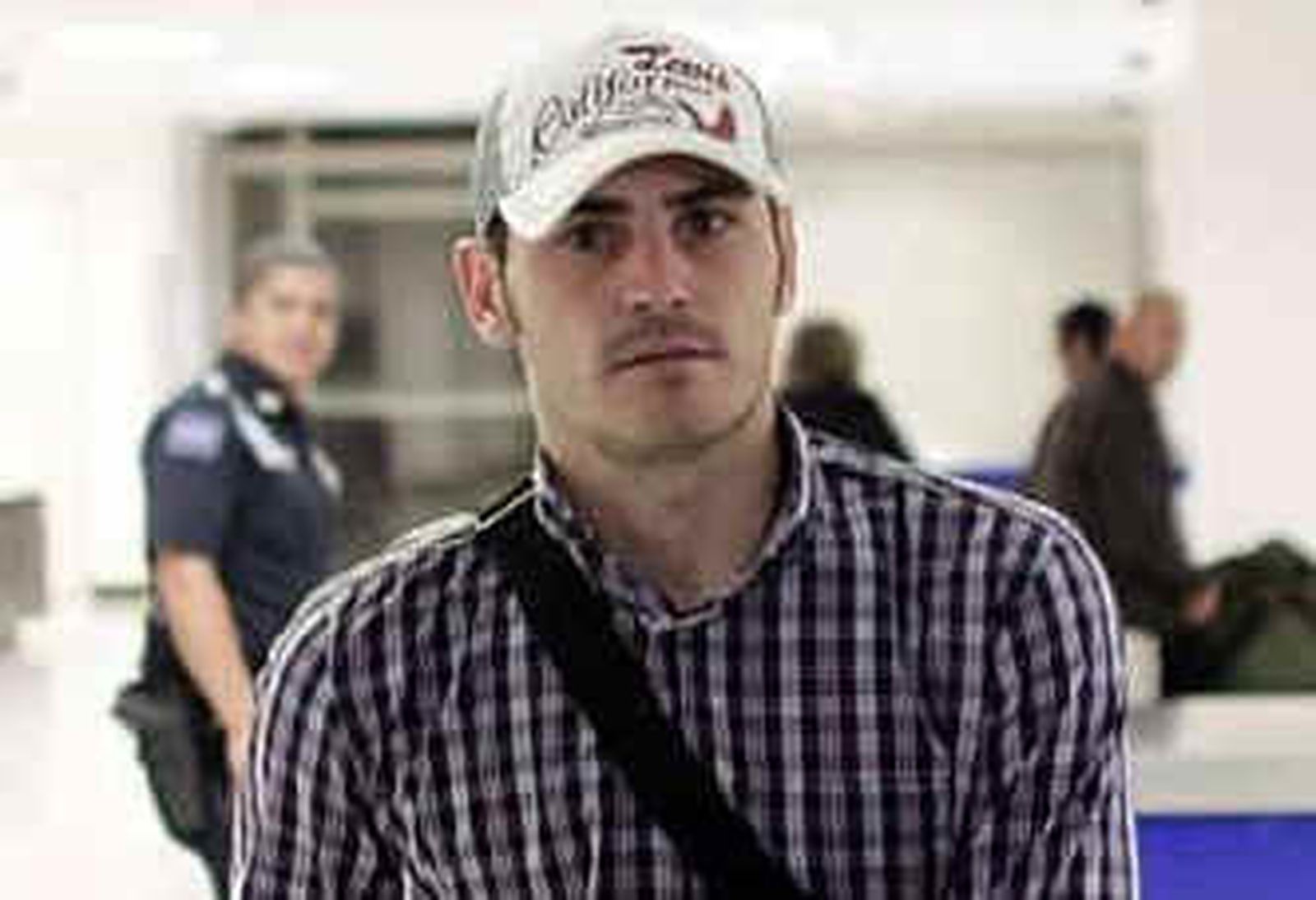 Casillas, abrumado por el cariño de la afición mexicana