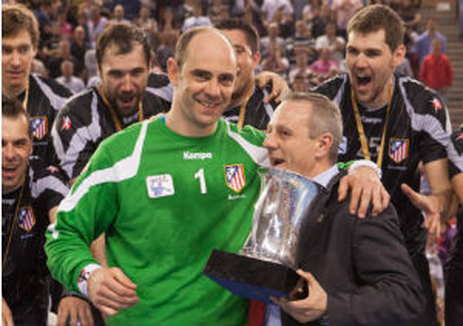 At. Madrid de balonmano campeón de Copa