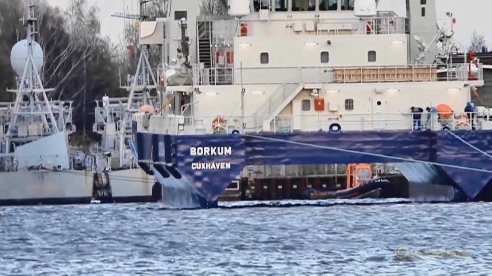 Podemos ve "patética" la gestión del Gobierno con el buque 'Borkum'  y exige investigar si recalan más barcos con armas