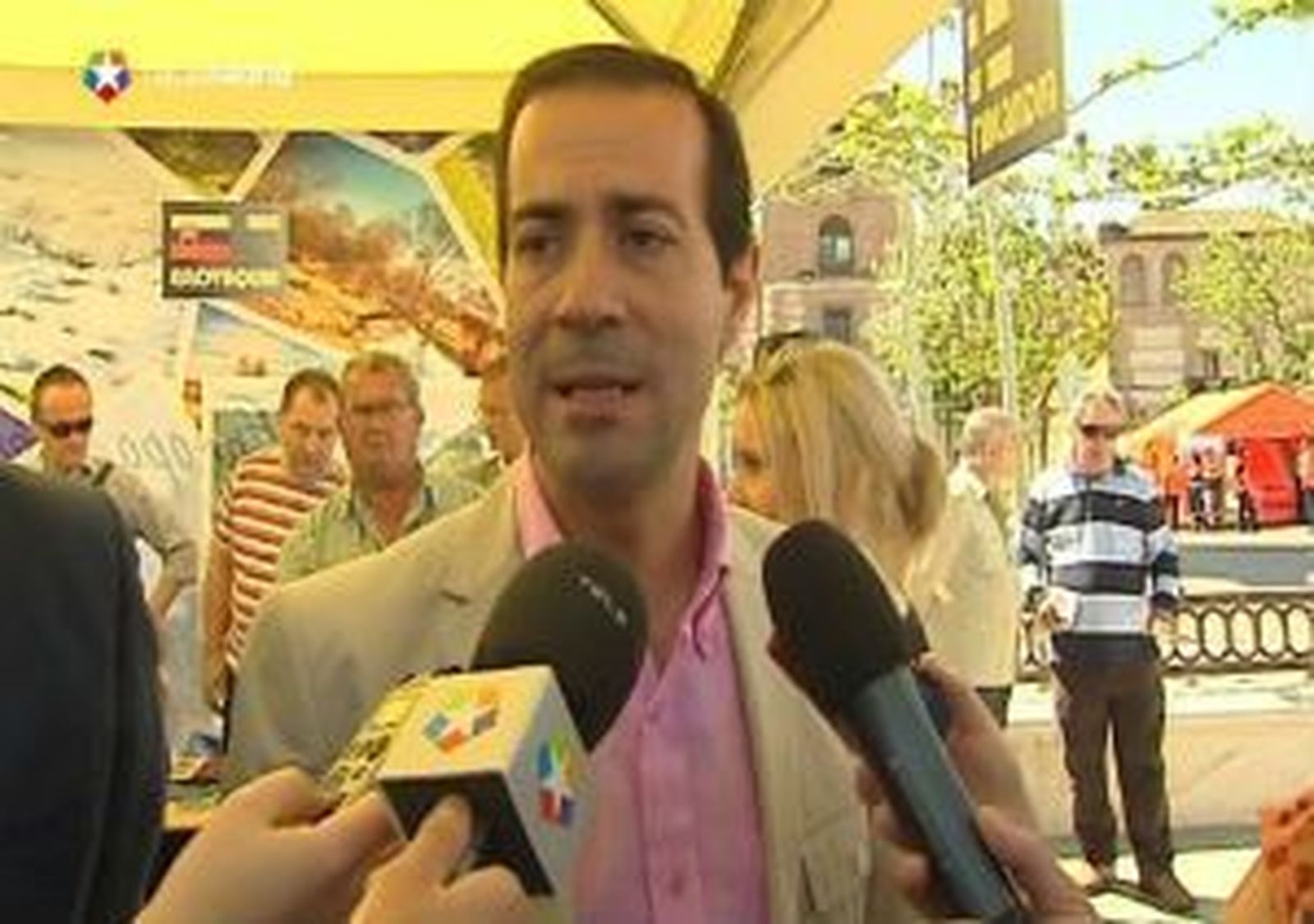 Victoria explica este lunes al comisario de Empleo el proyecto de Eurovegas