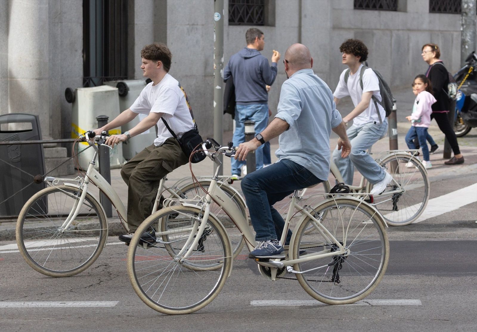 El Gobierno destinará 40 millones en ayudas para impulsar el uso de la bicicleta