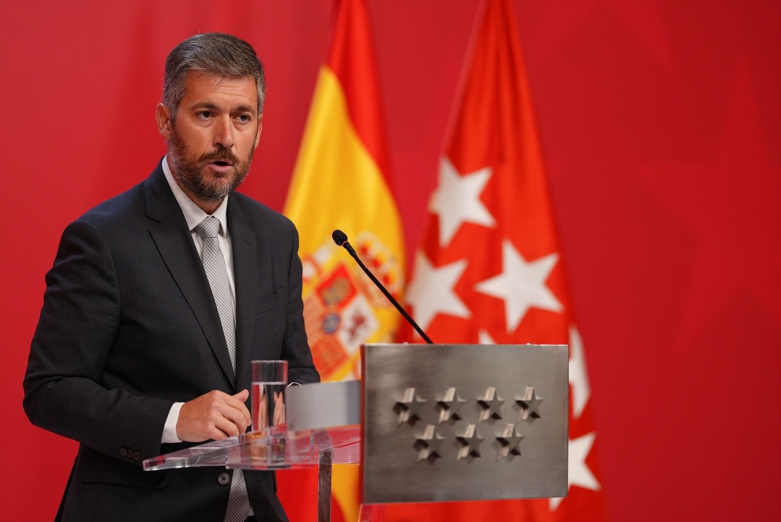 La Comunidad defiende que no aplica la ley de Vivienda porque "no funciona" y "crea inseguridad jurídica"