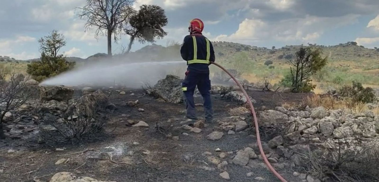 Extinción del incendio forestal de Villa del Prado de julio de 2020