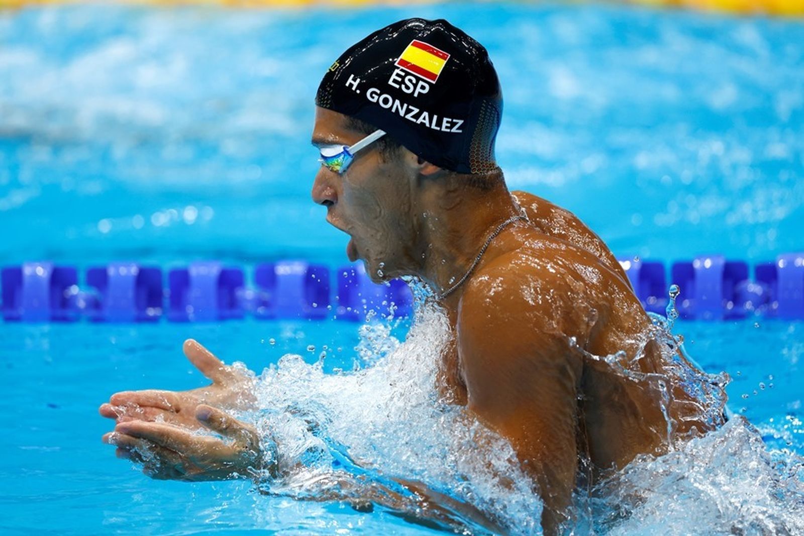 Hugo González